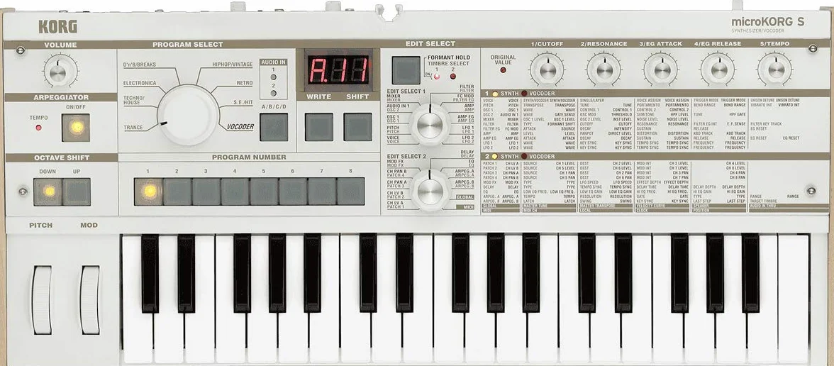 Korg - MICROKorgS - 37 Key Analogue Modelling Synthesizer with Vocoder - White
