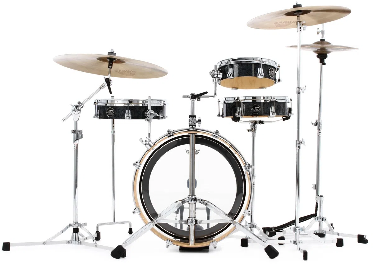 Drum Workshop Performance Series Low Pro 4-teiliges Schlagzeug-Shell-Pack (Black Diamond FinishPly)