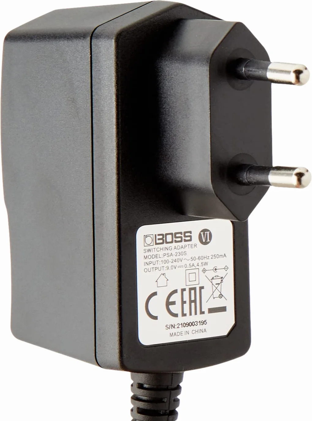 BOSS PSA-230S2 Power Adapter | Netzteil für BOSS Kompakt- und Twin-Pedale, Multieffekte und mehr | Erweiterte Kabellänge | LED-Anzeige für die schnelle visuelle Rückmeldung zum EIN/Aus-Status