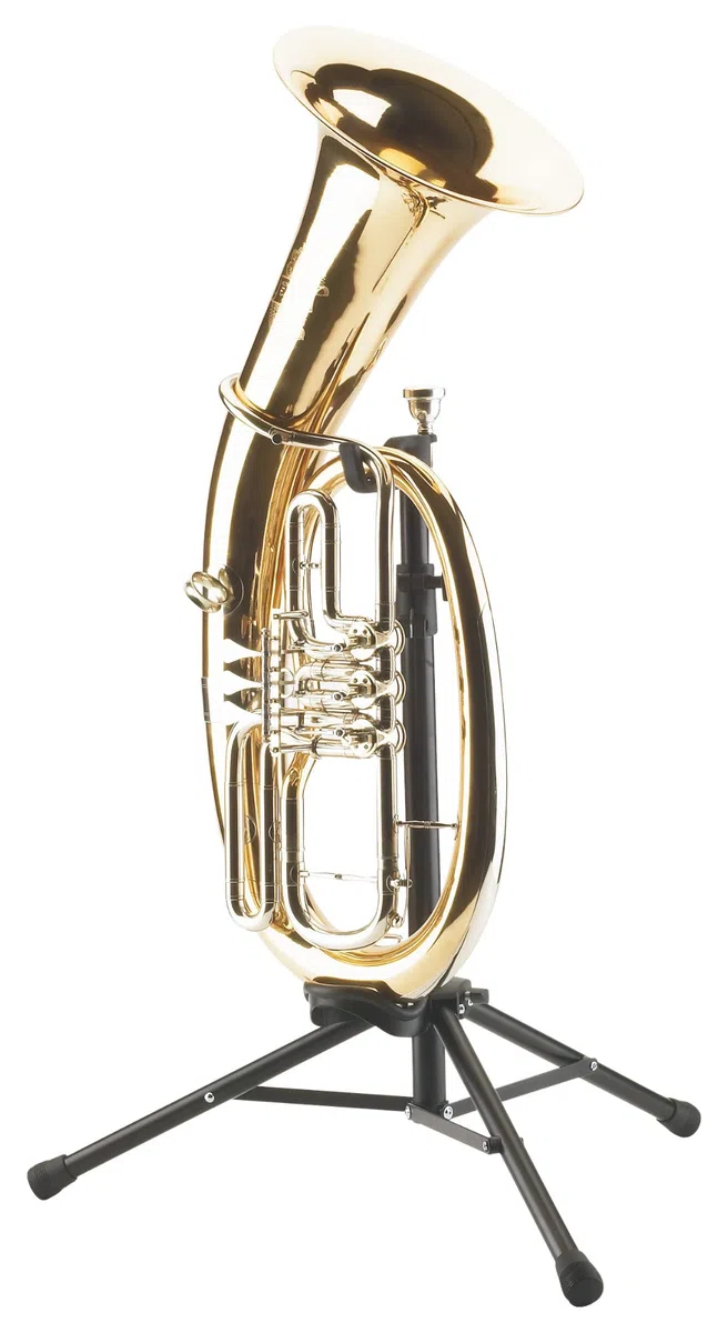 K&M 14920 Tenorhornständer Set (einteiliger Ständer für Tenorhorn aus Stahl mit integriertem Mundstückhalter & passender Tragetasche aus wasserabweisendem, reißfestem Nylon) Schwarz