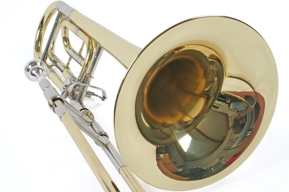 Bb Bass Posaune Quartventil, verchromter Innenzug, Koffer, Mundstück