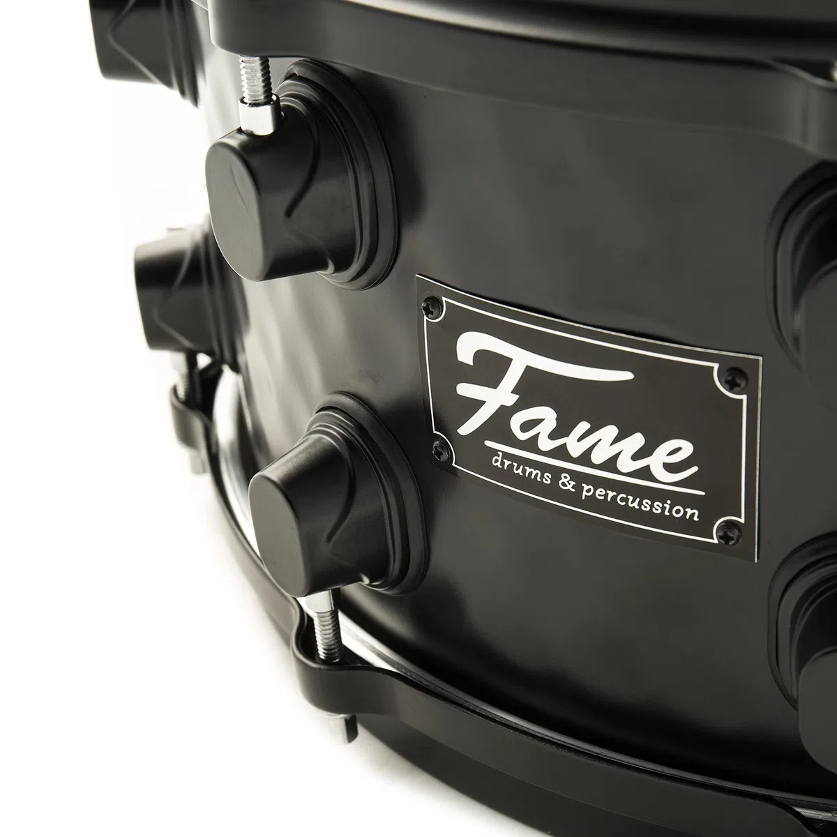 Fame FSS-65 Snare Drum, 14"x6.5", Hammered Black Steel, Professional Quality, Remo Skins, Die-Cast Hoops, 10 Tuning Screws, Includes Drum Sticks, Ideal for Beginners"