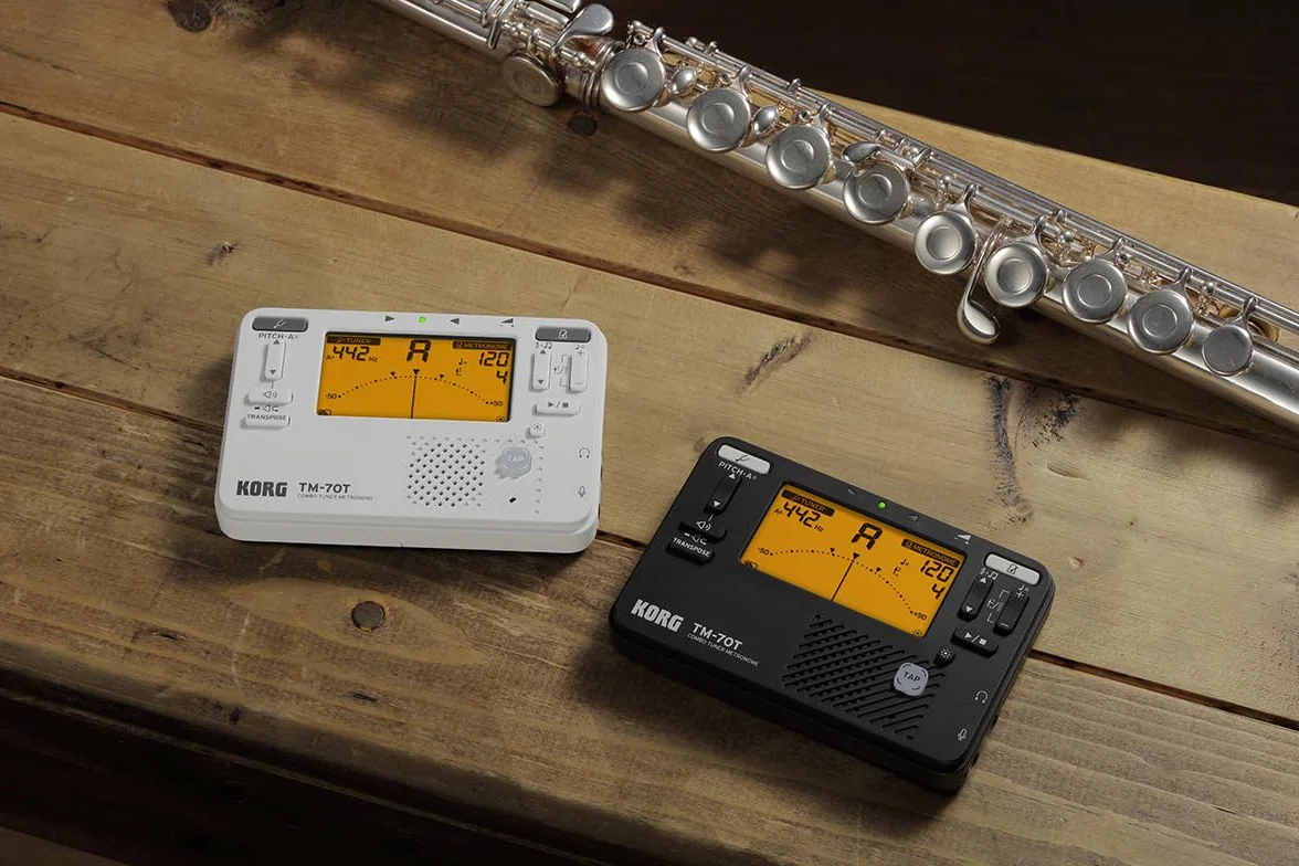 Korg TM70 Kombiniertes Metronom und chromatisches Stimmgerät – Schwarz
