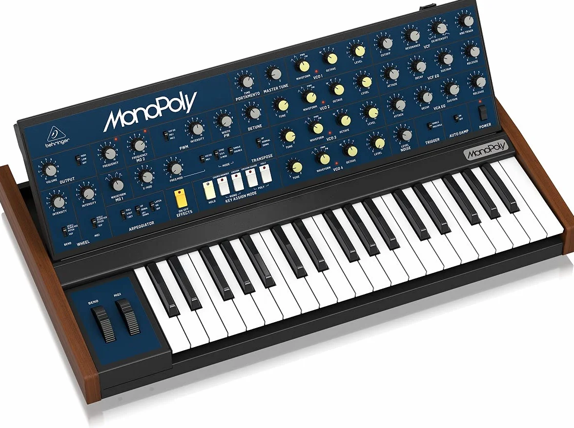 Behringer MONOPOLY Analoger 4-stimmiger polyphoner Synthesizer mit 37 Tasten in voller Größe, 4 VCOs, VCF, 2 LFOs, 2 Hüllkurven, Sync- und Cross-Modulation und Arpeggiator