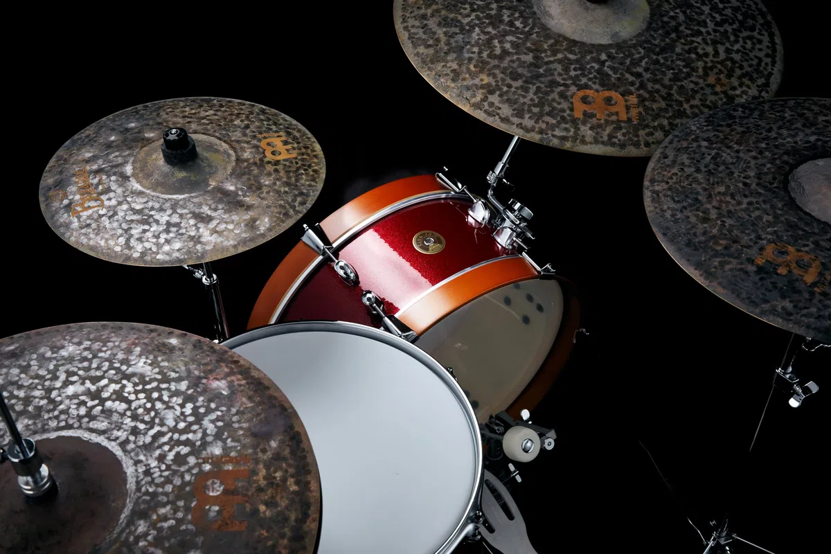 TAMA Club Jam Schlagezug Set - mini, 2 teilig in Candy Apple Mist mit Chrom Hardware (LJK28S-CPM)