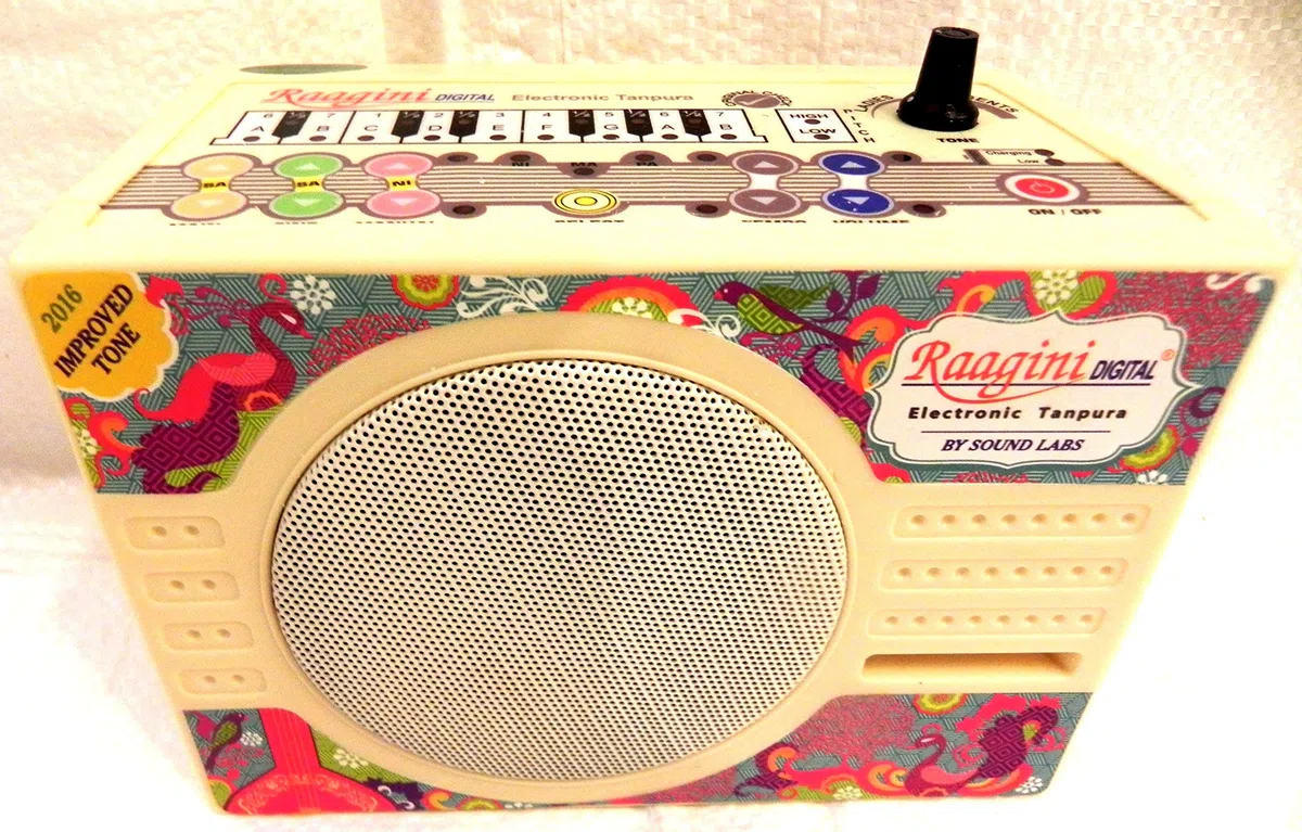 Raagini Digitale Elektronik ~ Tanpura Tambora Spielen mit Tabla ~ ESRAJ ~ SITAR