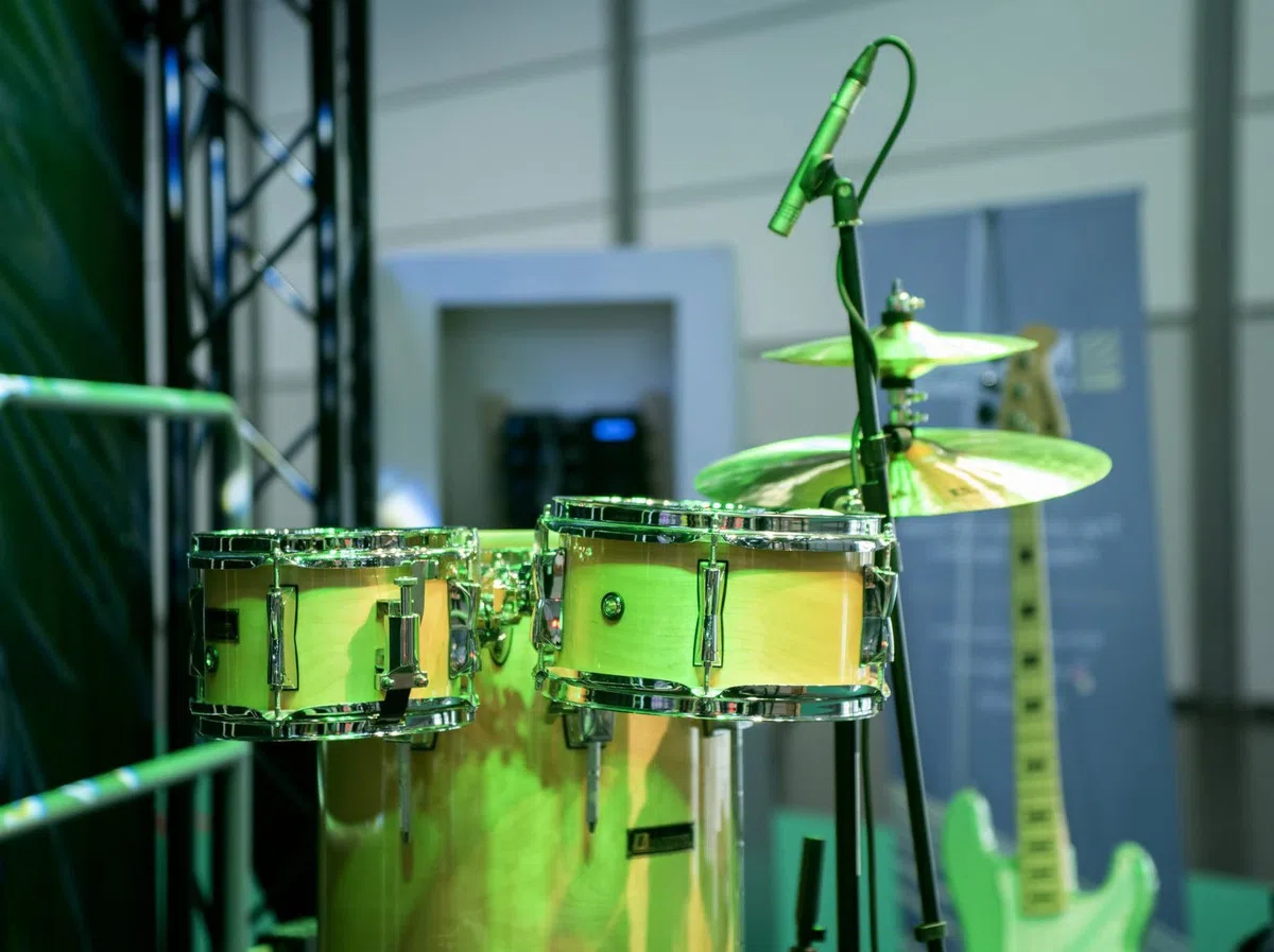 OMNITRONIC MIC 77-7LMH Schlagzeug-Mikrofonset | 7-teiliges Mikrofon-Komplettset für Drumsets