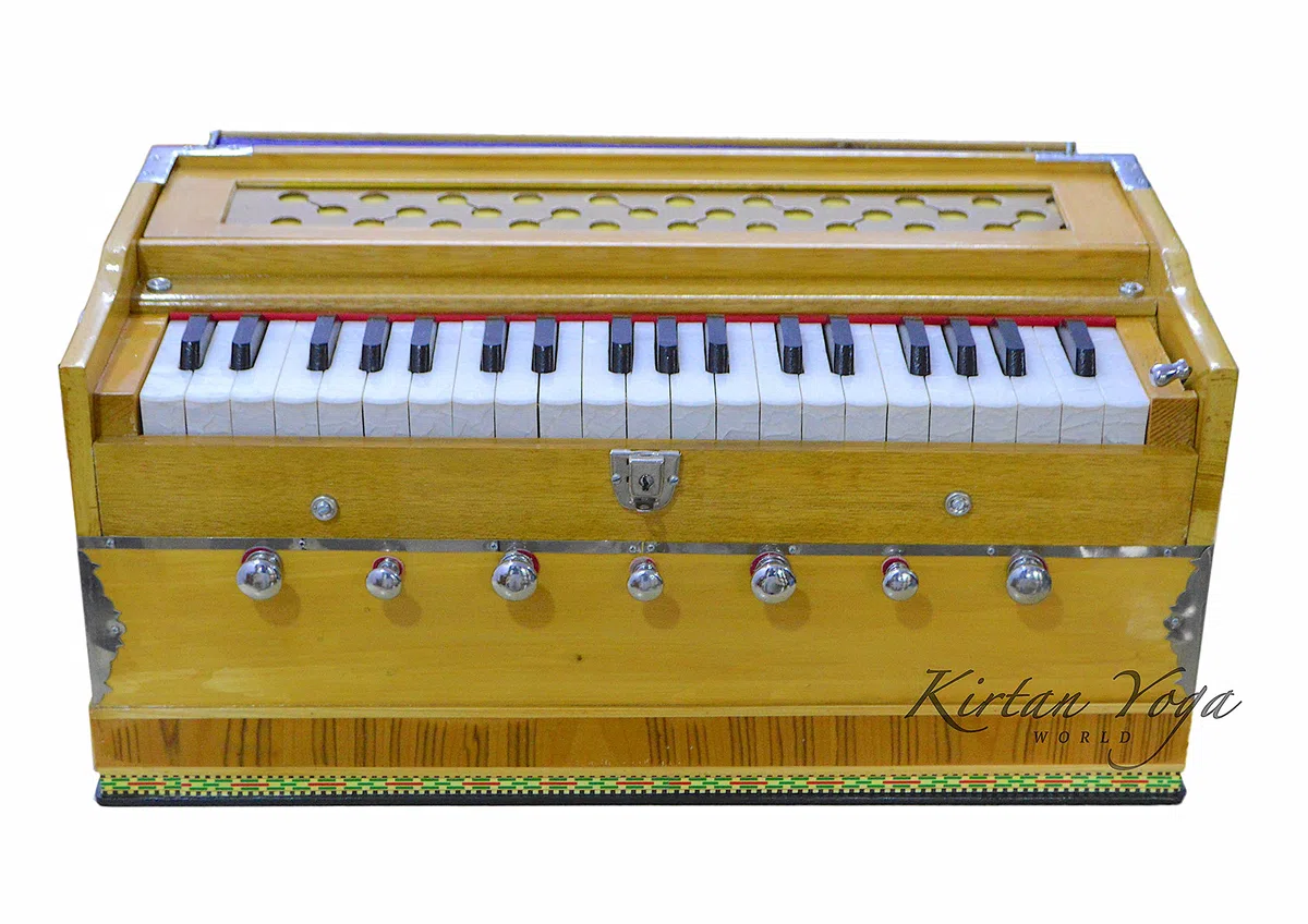 Harmonium Raga Student Premium Natural Fixed Ausführung, 3.25 Oktave, Multi-Öffnung, 2 Blätter-Set, Coupler-Funktion