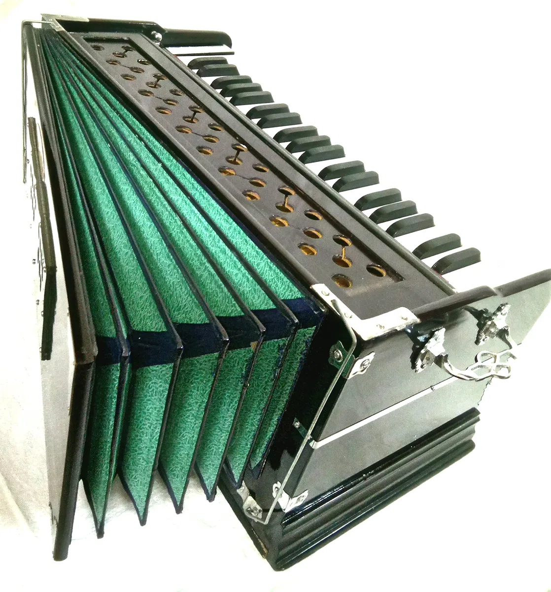 Indisches Maharaja Harmonium Nr. 5200n - 9 Stopp - Sangeeta - 3½ Oktave - mit Koppler, Lieferung mit Buch und Tasche, gestimmt auf A440, Mahagoni-Farbe