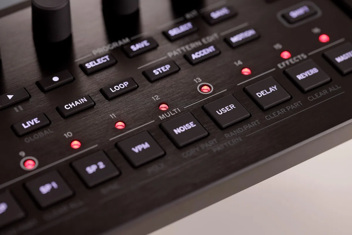 Korg Drumlogue - Hybrider Analoger/Digitaler Drumcomputer und Sequenzer